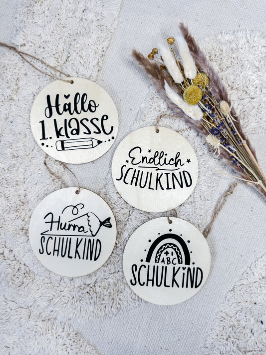 Schild Anhänger Schulanfang