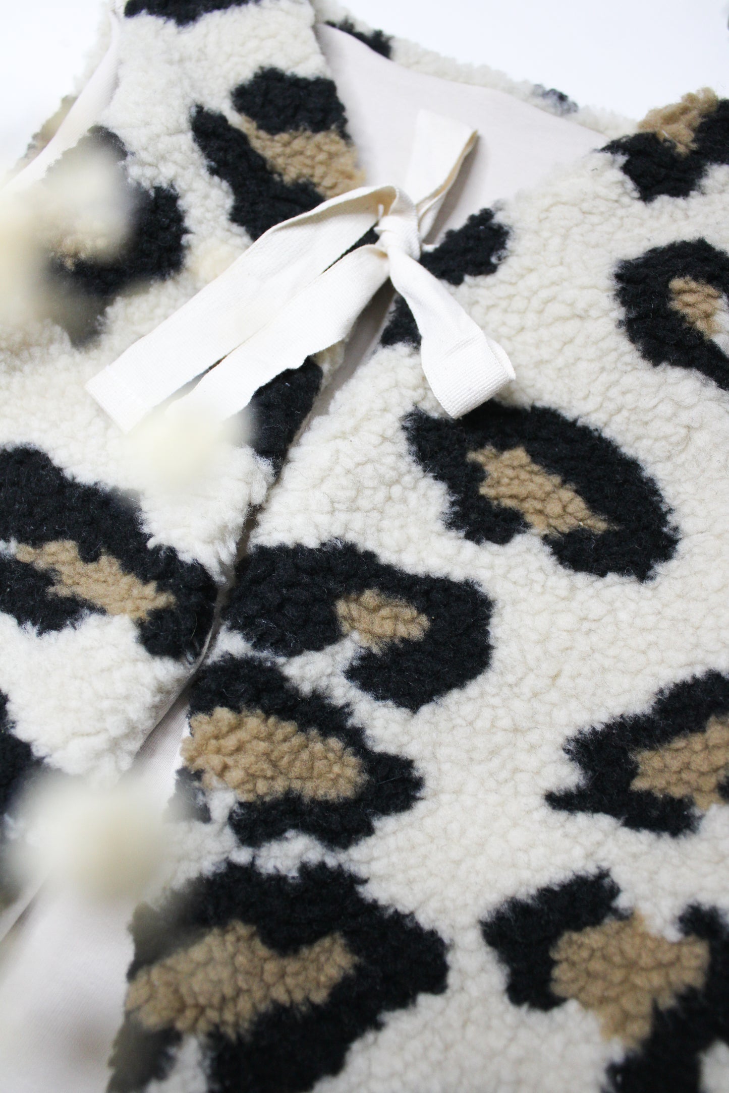 Teddy Weste „Leo“ Plüsch