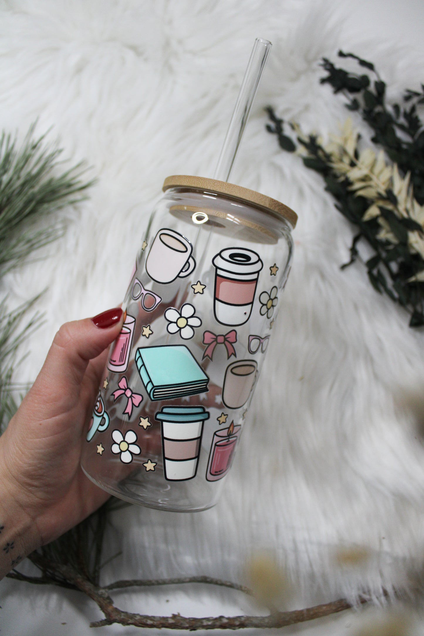 Glas mit Deckel & Strohhalm „Bücherliebe“