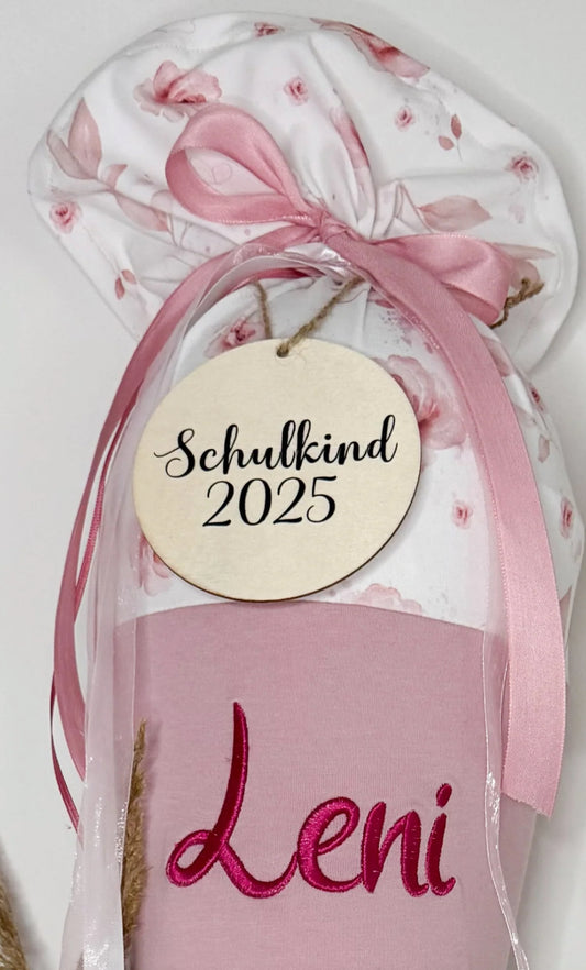 Schulkind mit Personalisierung Schild Anhänger Schulanfang
